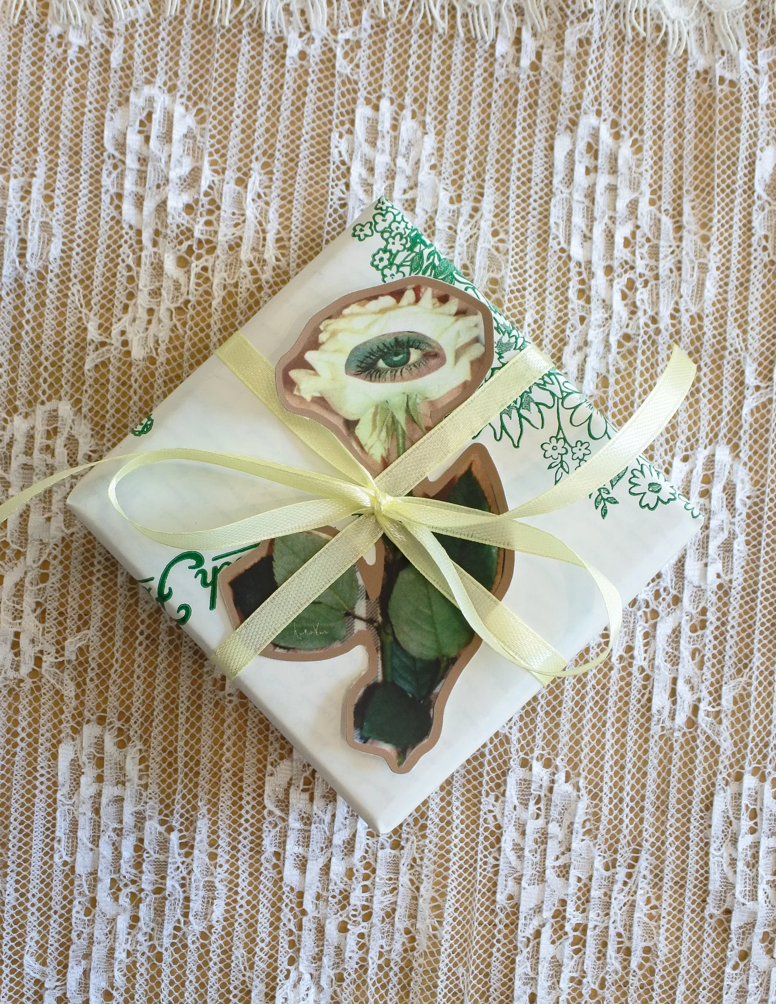 say it with flowers gift wrap add-on *jewelry only* - Image 3